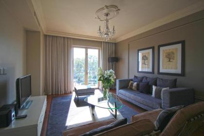 Cape Royale Apartments by Propr - image 10
