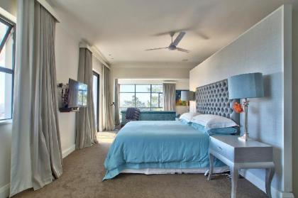5 bedroom Luxury Villa - Oranjezicht - Cape Town - image 5