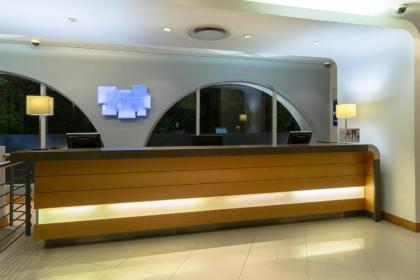 Holiday Inn Express CAPE TOWN CITY CENTRE - image 6