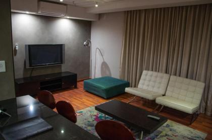 Circa Luxury Apartment Hotel - image 16