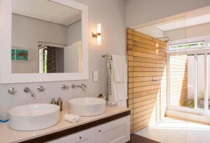 Four Rosmead Boutique Guesthouse - image 4