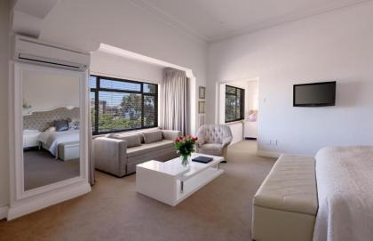 The Clarendon - Fresnaye - image 17