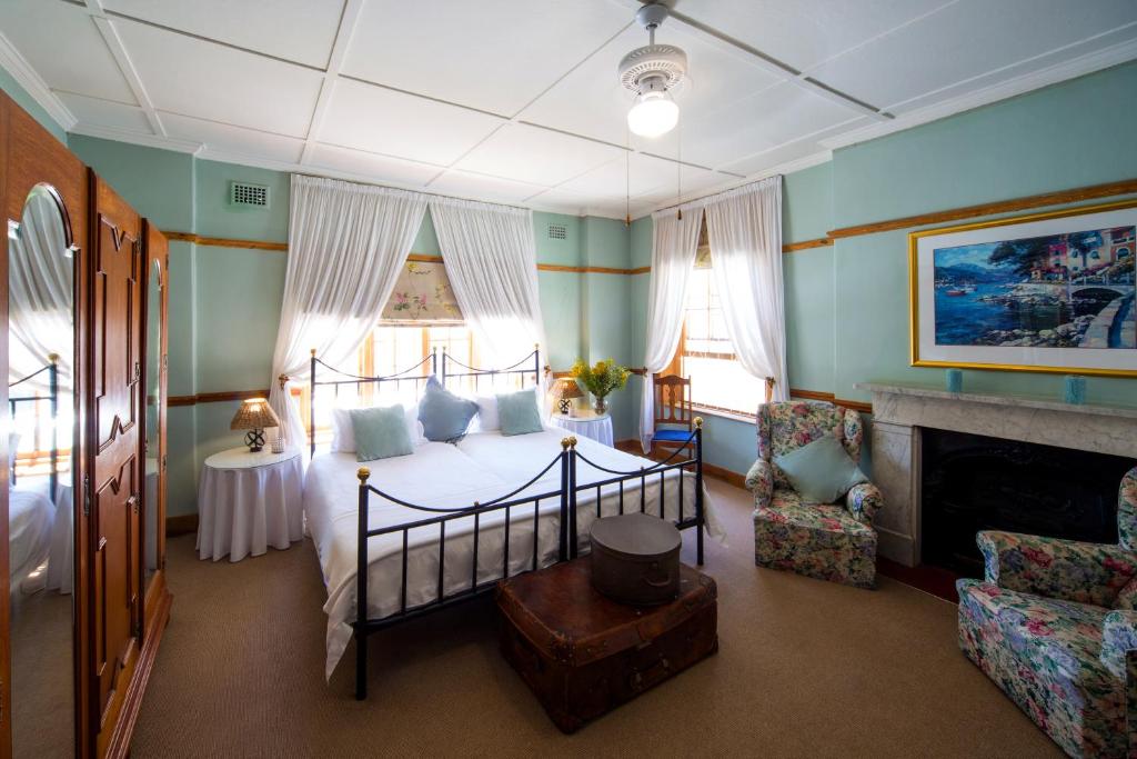 Mountain Manor Guest House & Executive Suites - image 6