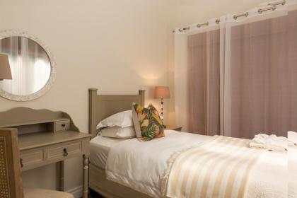 Fernwood Manor Boutique Guest House - image 12