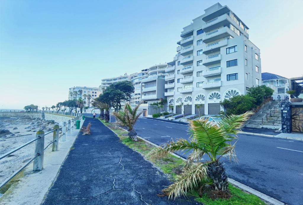 Amoris Guest House-Sea Point - image 7