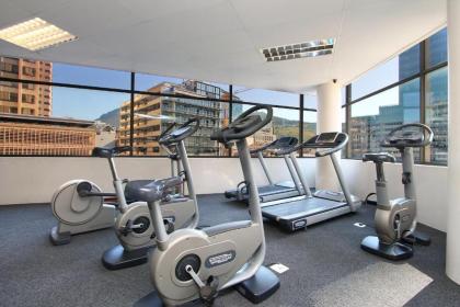 Full Power long stay rates walk to V&A Waterfront fibre WIFI gym & pool - image 20