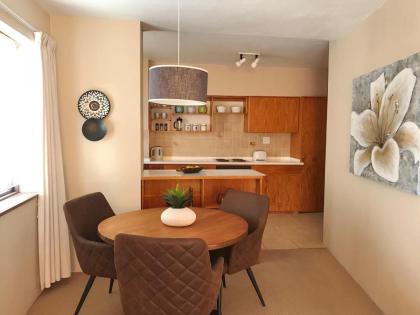 Sunset Apartment - image 9