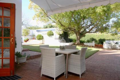 Constantia Garden Suites - image 10