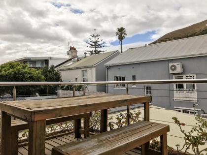 Braeside House Apartments - image 13