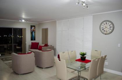 Mayfair Luxury Apartments - image 12