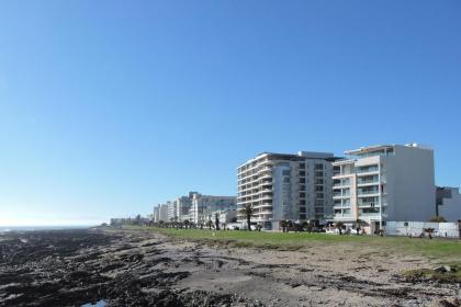 Apartment Mouille Point 27 - image 8