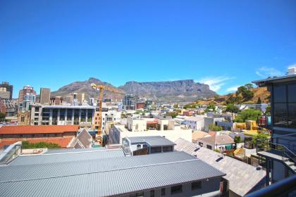 Luxe Penthouse with Private Rooftop Pool Deck & Panoramic Views - image 12