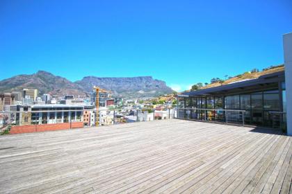 Luxe Penthouse with Private Rooftop Pool Deck & Panoramic Views - image 16