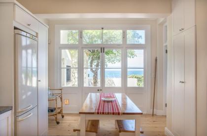 Fintimara Beach House - image 10