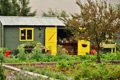 Anna Beulah Farm - image 8