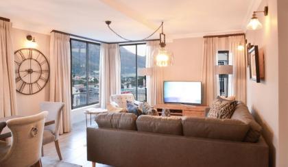 dk villas 2 The Boardwalk (Hout Bay) - image 9