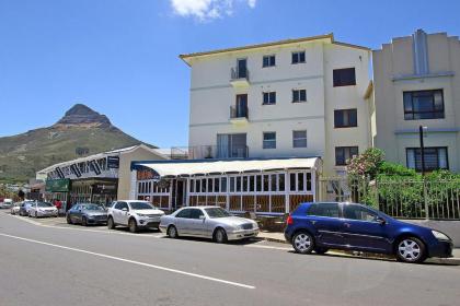 On the Beach in Campsbay - image 14