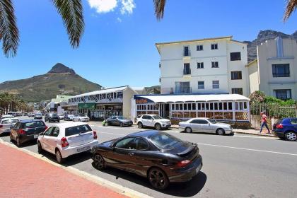 On the Beach in Campsbay - image 18