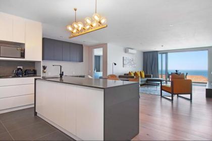 Elements Luxury Suites by Totalstay - image 17