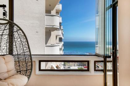 Backup Powered Atlantic Sea-View Penthouse - image 11