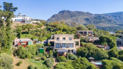 Constantia Vista Guest House - image 16