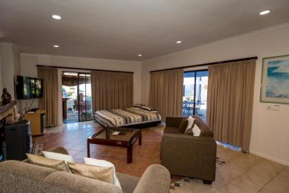 Constantia Vista Guest House - image 18