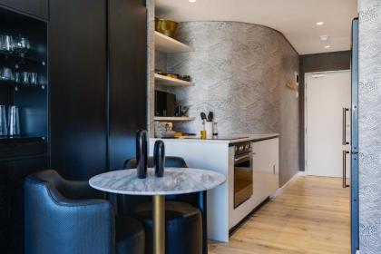 Danbury on Loop - Designer Apartment in Cape Town - image 12