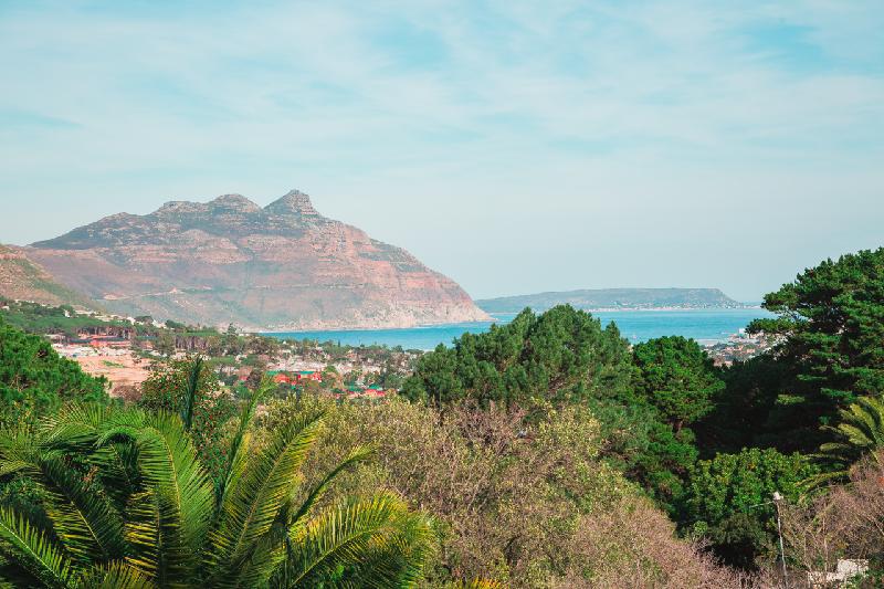 Queen Julie Lodge Hout Bay - image 2