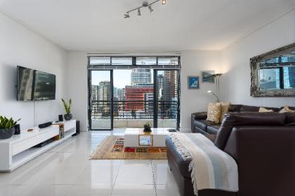 Contemporary De Waterkant Condo with City Views - image 2