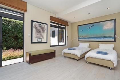 Kite Surfers Beach Villa - image 13