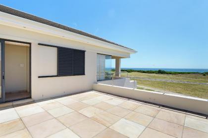 Kite Surfers Beach Villa - image 4