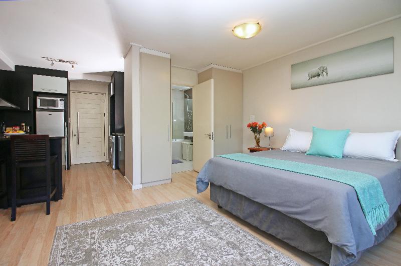 Centrally Located Base For Your Cape Town Stay - image 3