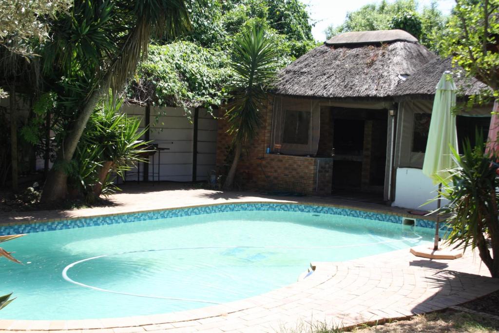 The Vinelands on Alpha Guest House - image 6