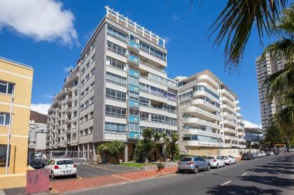 Perfect Beachfront Apartment #1 - image 5