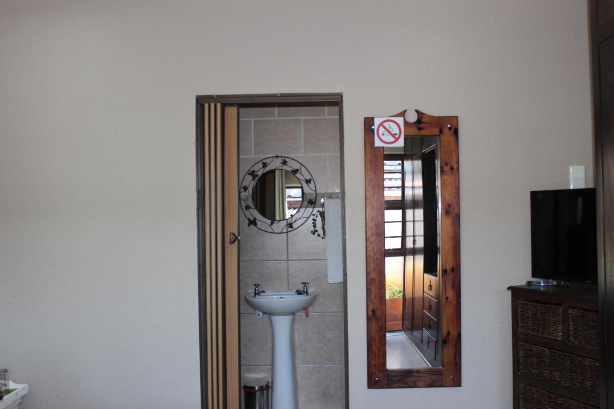 Amru Guesthouse B&B - image 6