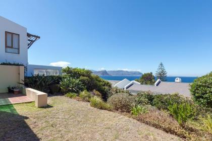 Seascape Cottage - image 16