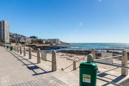 The Towers - Sea Point - image 6