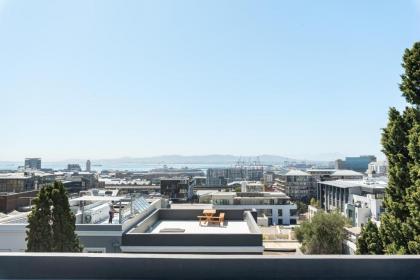 Modern Apartment in De Waterkant l Private Rooftop - image 13