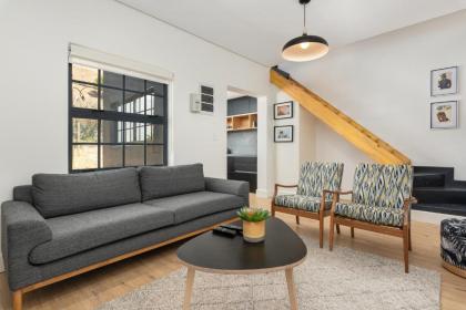 Modern Apartment in De Waterkant l Private Rooftop - image 15