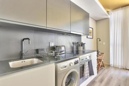 Luxury 1 Bedroom in De Waterkant - image 4