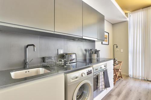 Luxury 1 Bedroom in De Waterkant - image 4