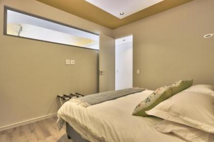 Luxury 1 Bedroom in De Waterkant - image 8