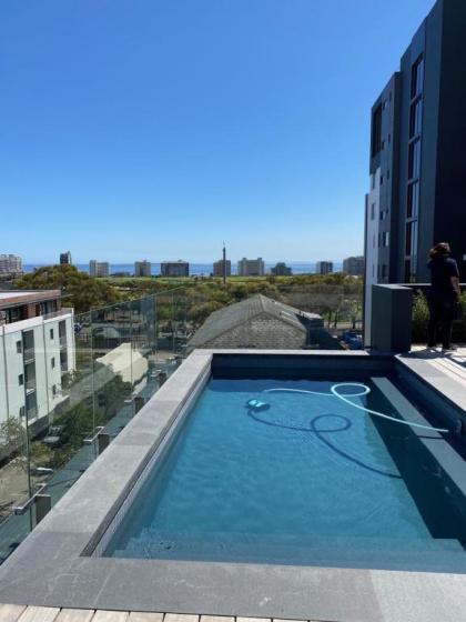 169 Greenpoint Cape Town - image 16