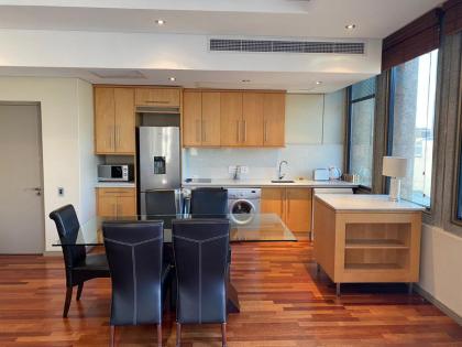 Five Star Luxury City Centre Apartment - image 5