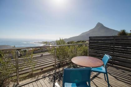 Camps Bay One Bedroom apartment - The Crystal Cape Town