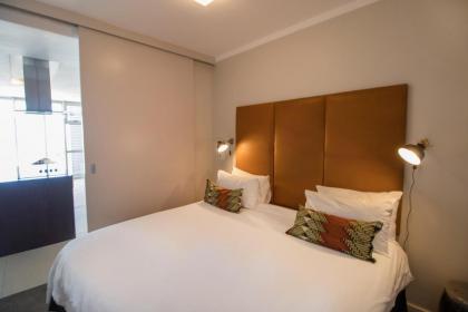 Camps Bay One Bedroom apartment - The Crystal - image 10