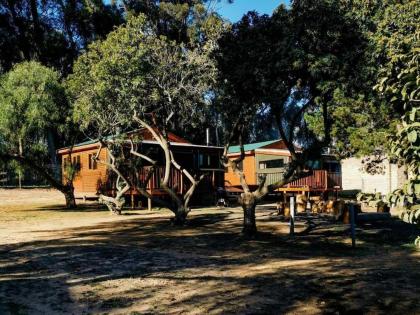 Hoogeland's Wood Cabins - image 17