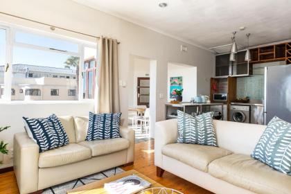 Tidal Pool Apartments - Camps Bay - image 17