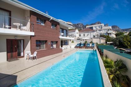 Tidal Pool Apartments - Camps Bay - image 2