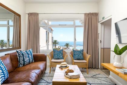 Tidal Pool Apartments - Camps Bay - image 8